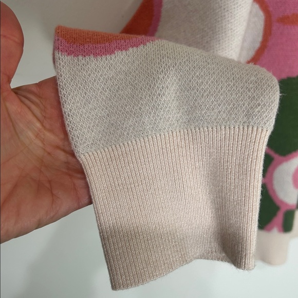 THML Cream Floral Knit Sweater Size Medium - Picture 7 of 13